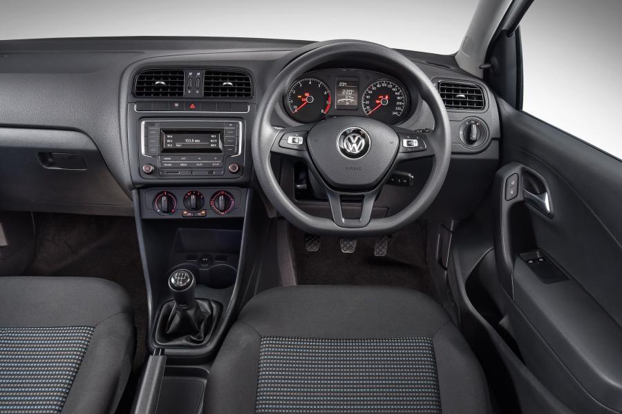 Торпедо Volkswagen Polo Vivo (Typ 6C) 2018 года  (ZA) (фото 10 из 12)